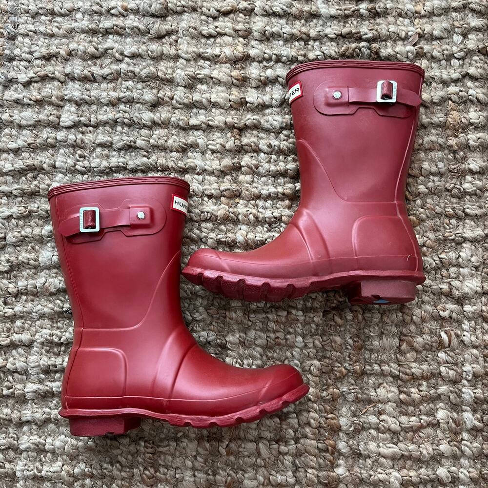 Hunter Original Short Rain Boots Women’s US 7 EU 38 Red Matte Mid Calf 10”